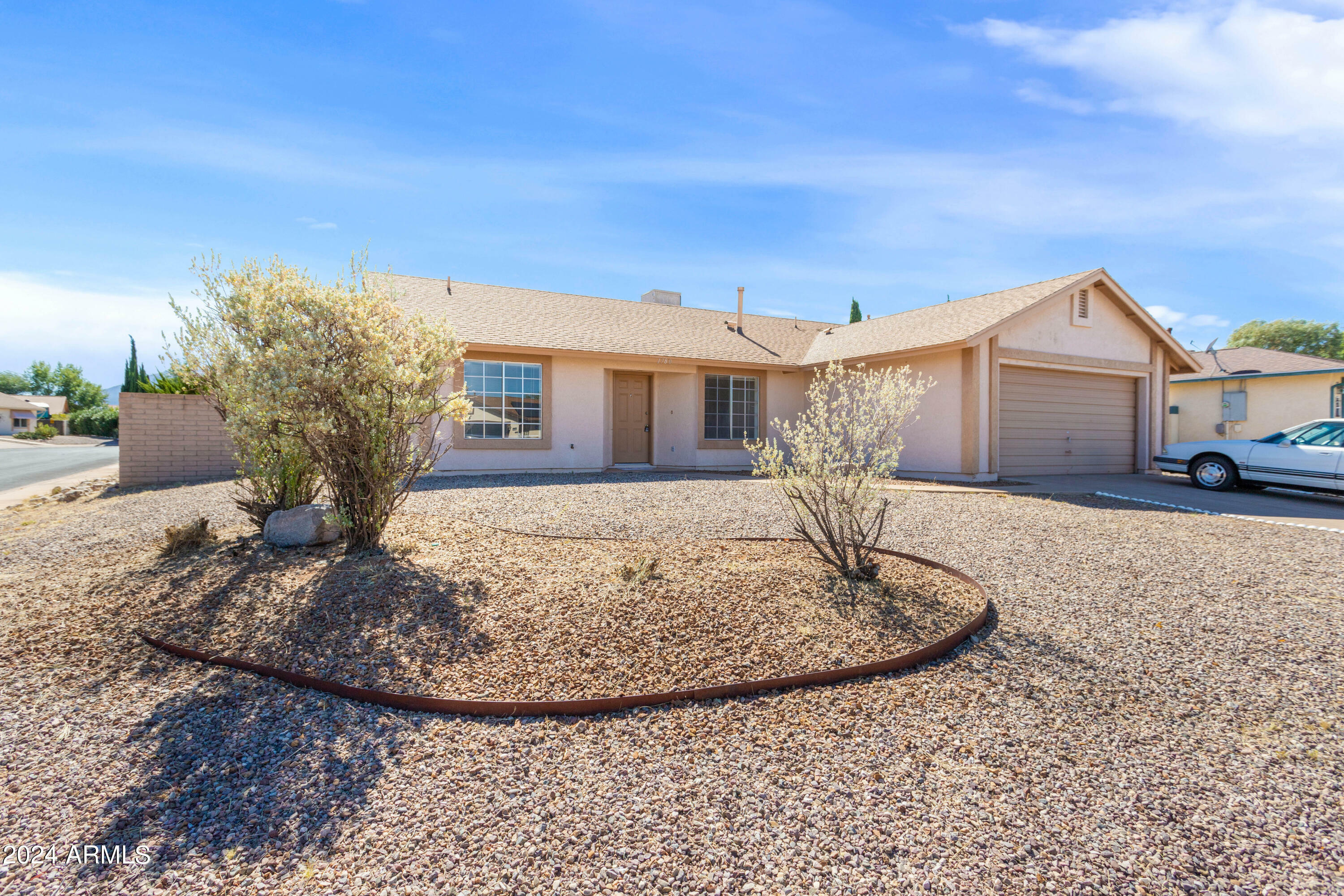 Property Photo:  1780 Periwinkle Way  AZ 85635 