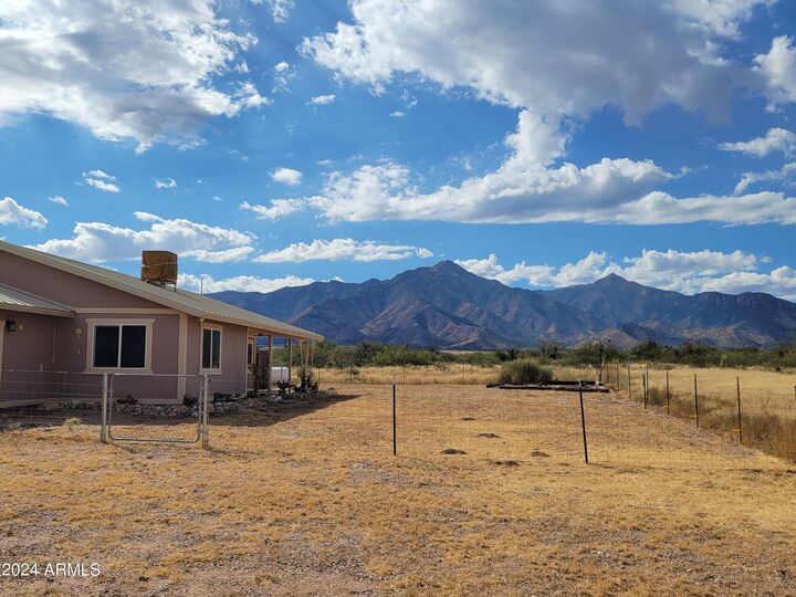 Property Photo:  8075 E Bloomfield Road  AZ 85615 