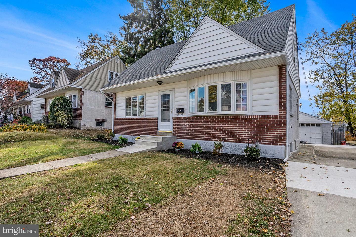 Property Photo:  1630 Norwood Avenue  PA 19076 