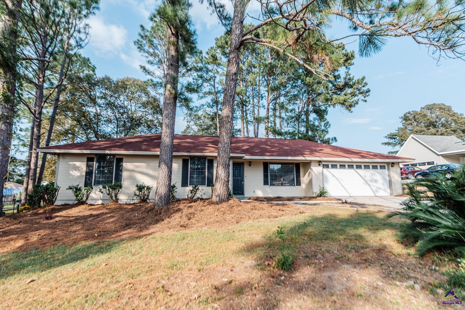 Property Photo:  102 Barecky Drive  GA 31088 