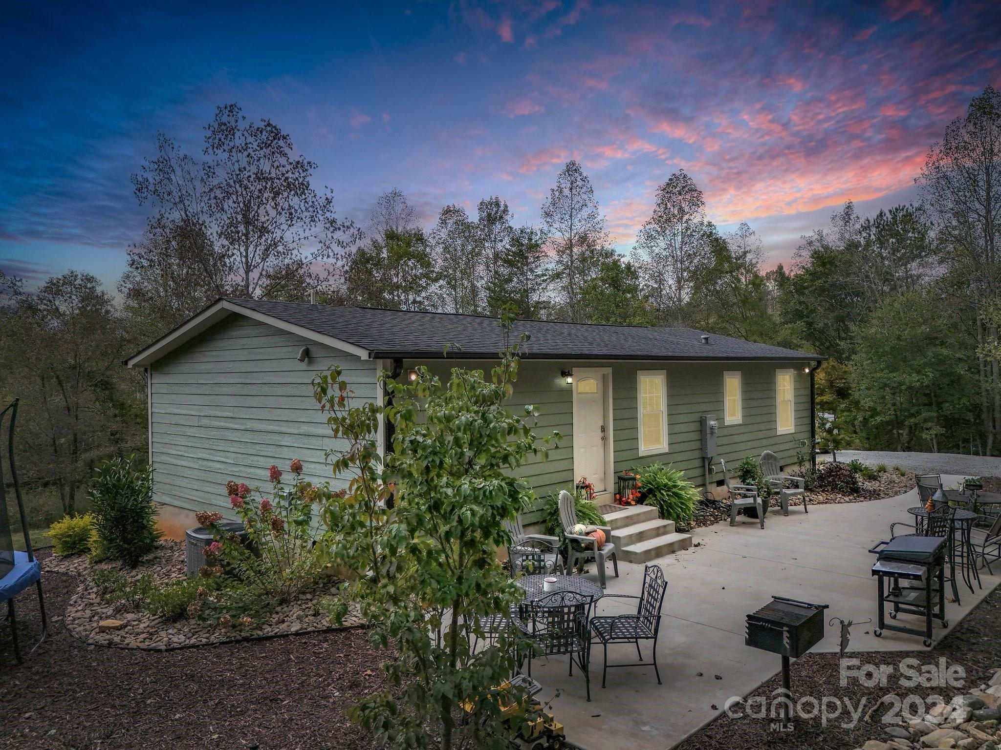 Property Photo:  815 Parris Road  NC 28139 