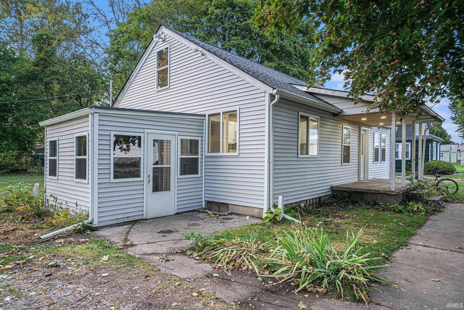 Property Photo: 1023 S 9th Street IN 46528