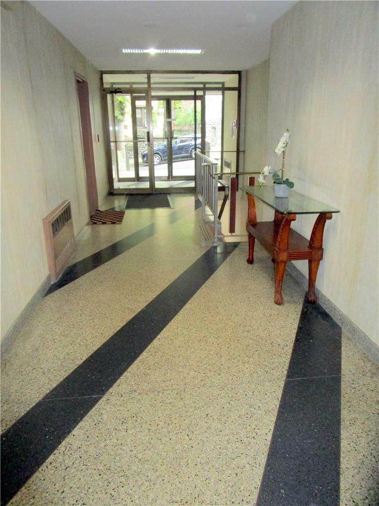 Property Photo:  680 N Terrace Avenue 2F  NY 10552 