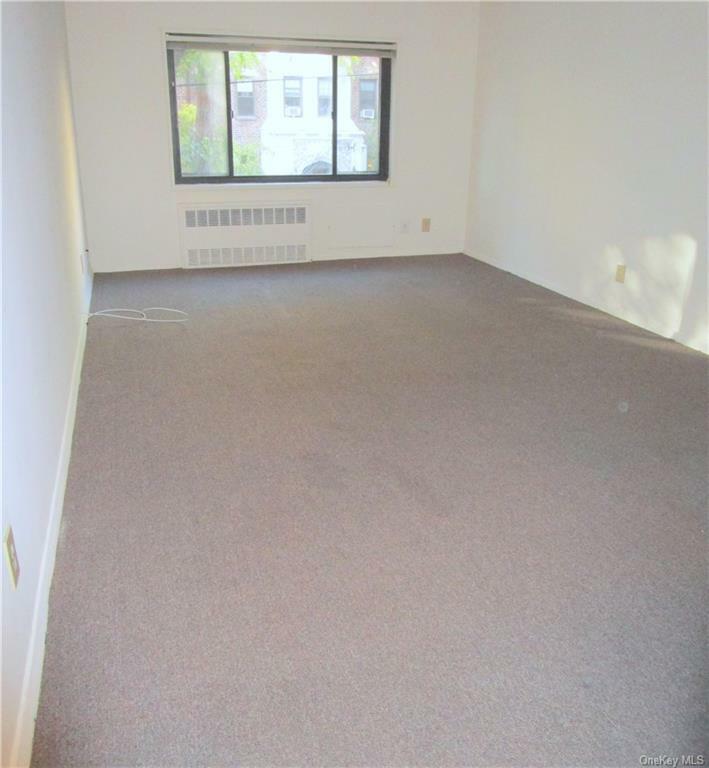 Property Photo:  680 N Terrace Avenue 2F  NY 10552 