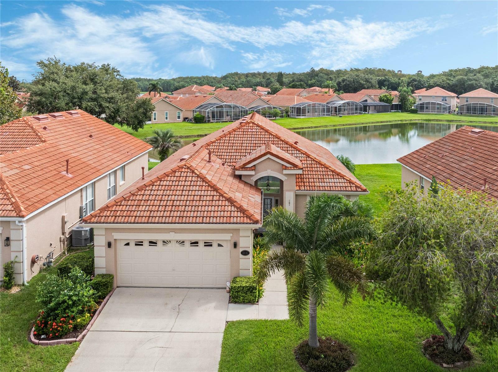 Property Photo:  5318 Watervista Drive  FL 32821 