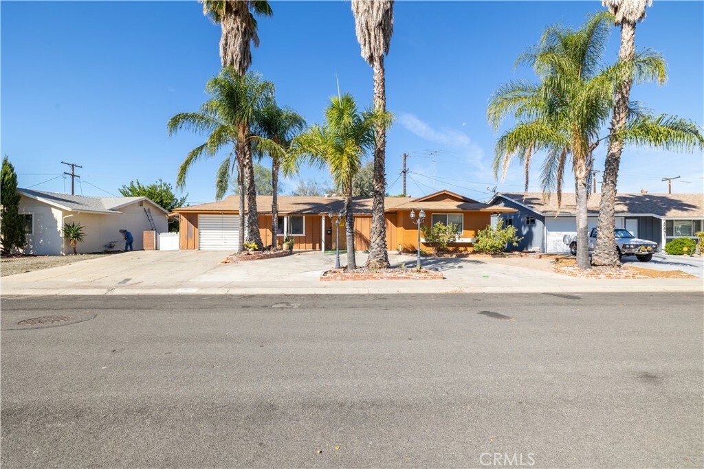 Property Photo:  28881 Hogan Drive  CA 92586 