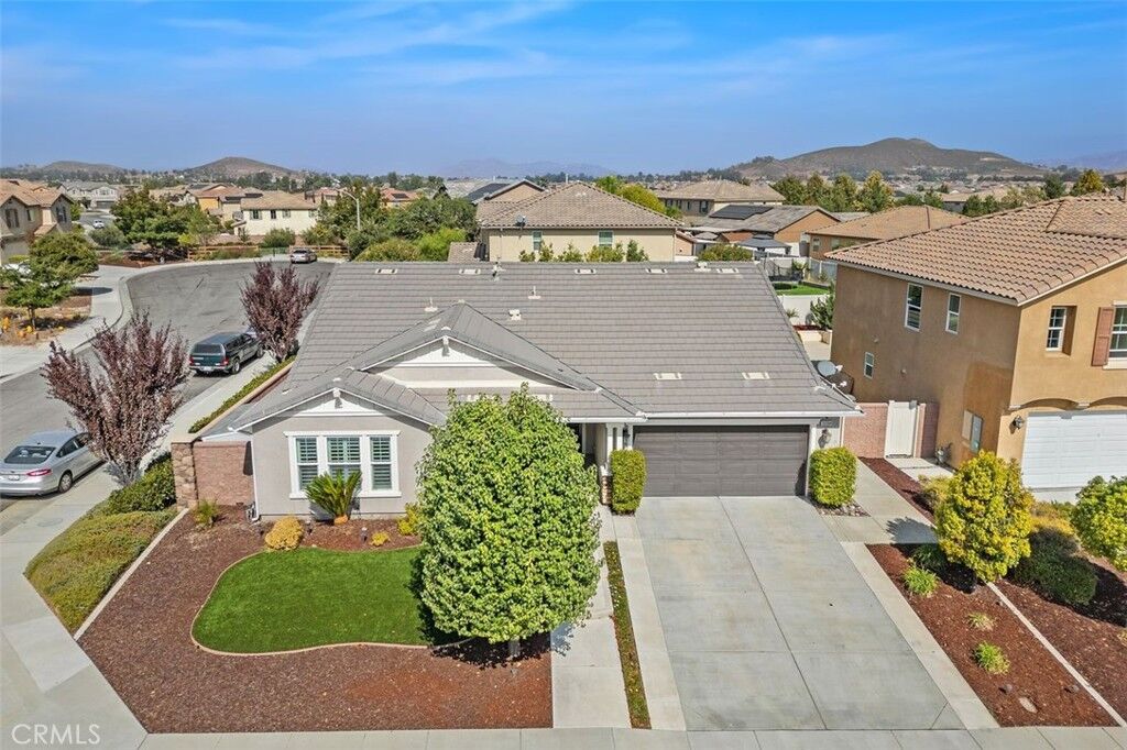 Property Photo:  30304 Slate Street  CA 92563 