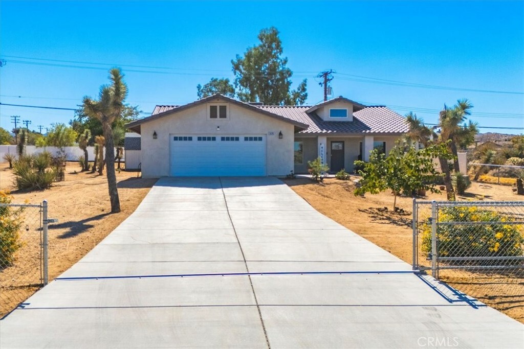 58385 Delano Trail  Yucca Valley CA 92284 photo