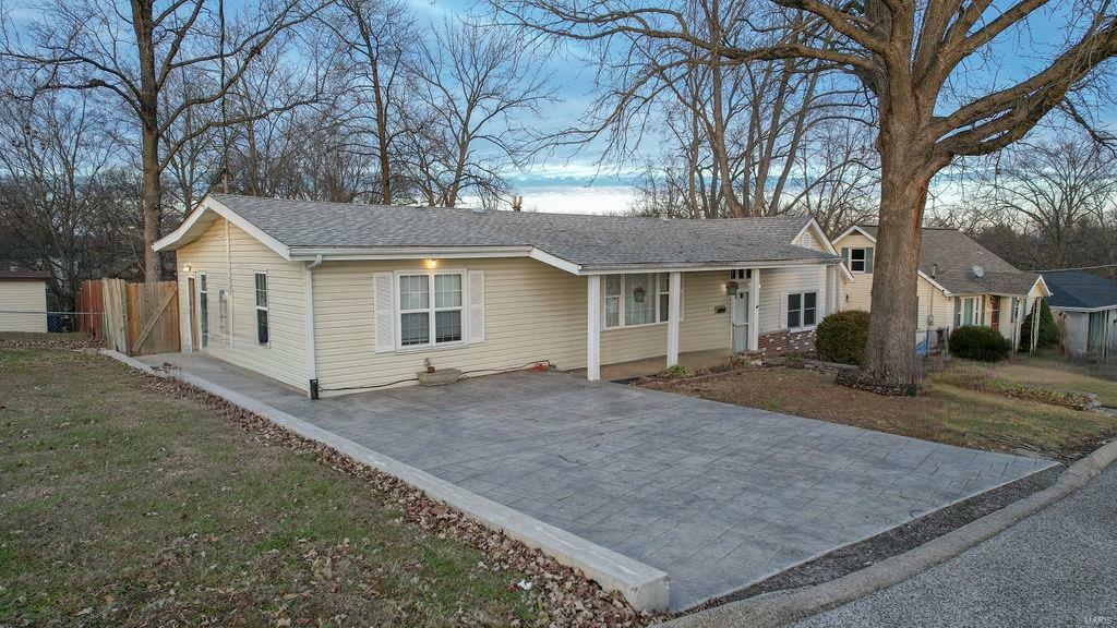 Property Photo:  519 Schumer Drive  MO 63028 