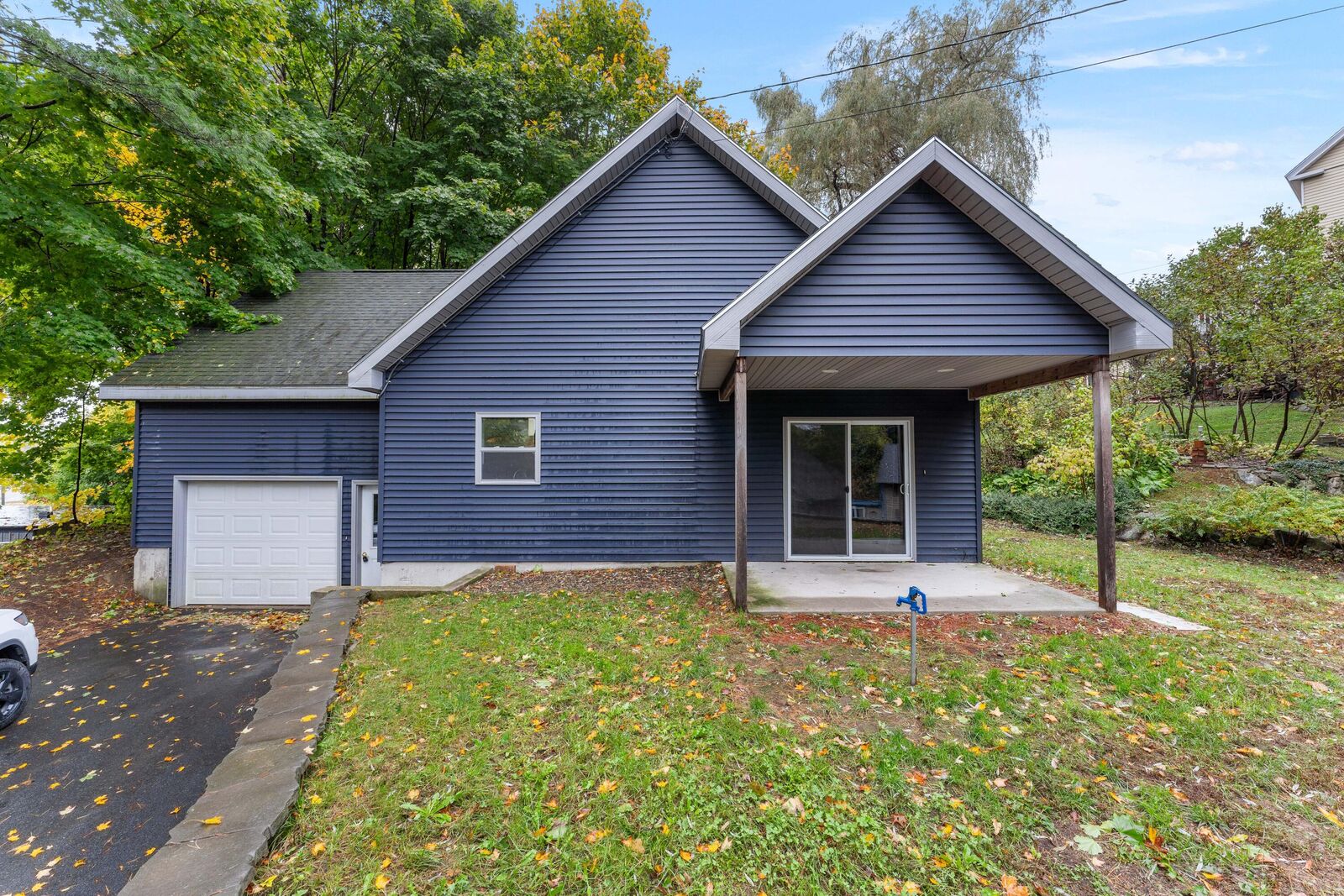 Property Photo:  7 Prince Street  ME 04330 