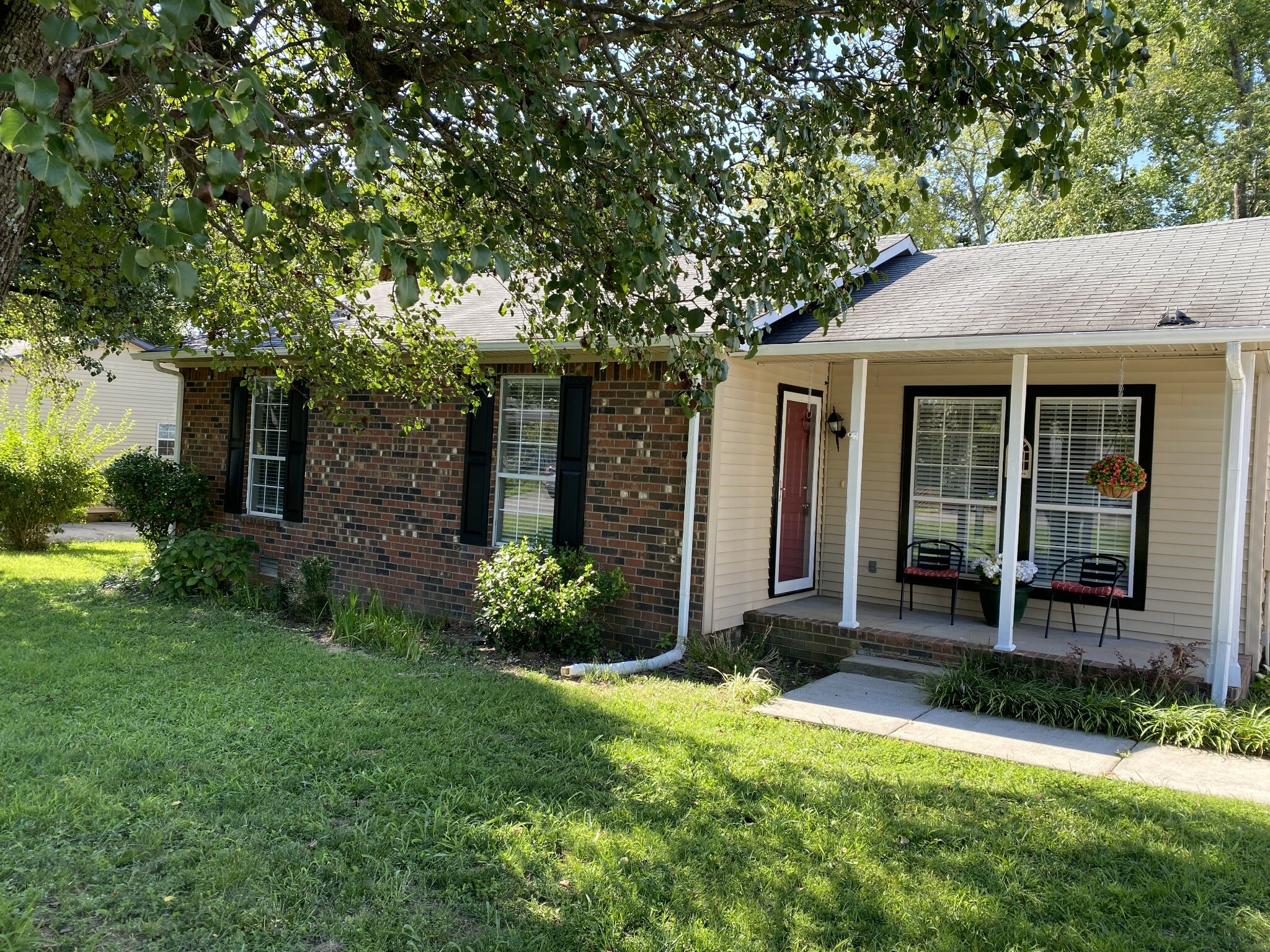 Property Photo:  615 Blake Moore Dr  TN 37086 