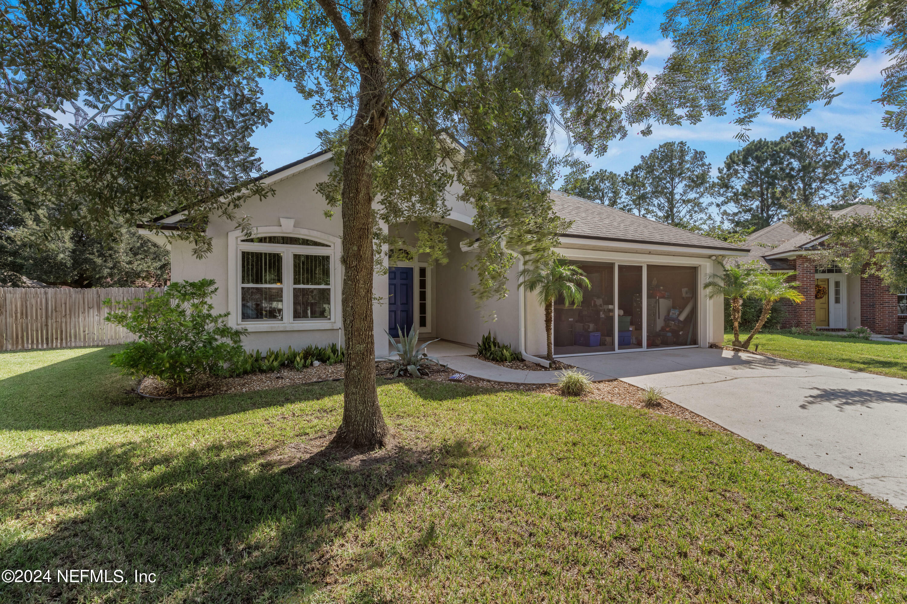 Property Photo:  9599 Stratham Court  FL 32244 