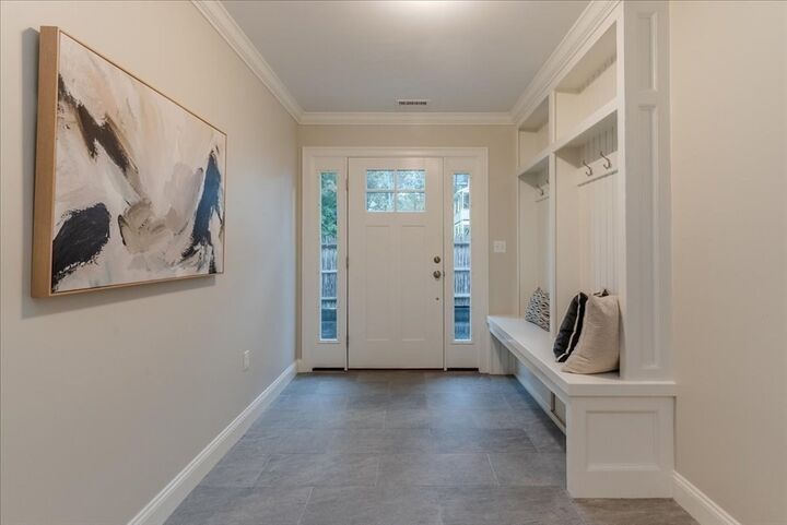 Property Photo:  59 Vernon St. 2  MA 02453 