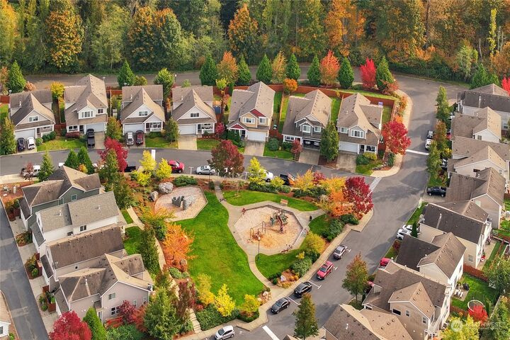 Property Photo: 2207 88th Drive NE 2021 WA 98258