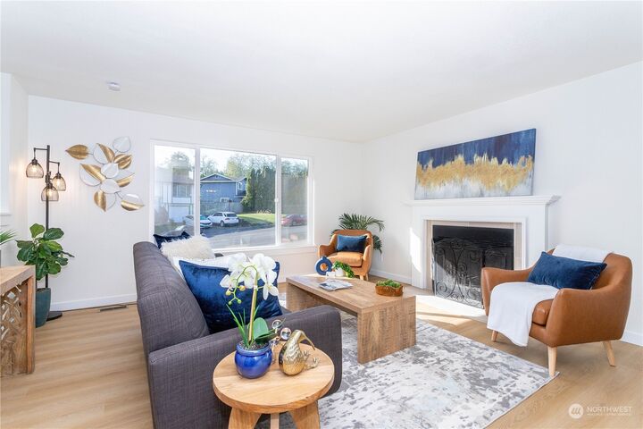 Property Photo:  11620 SE 225th Street  WA 98031 