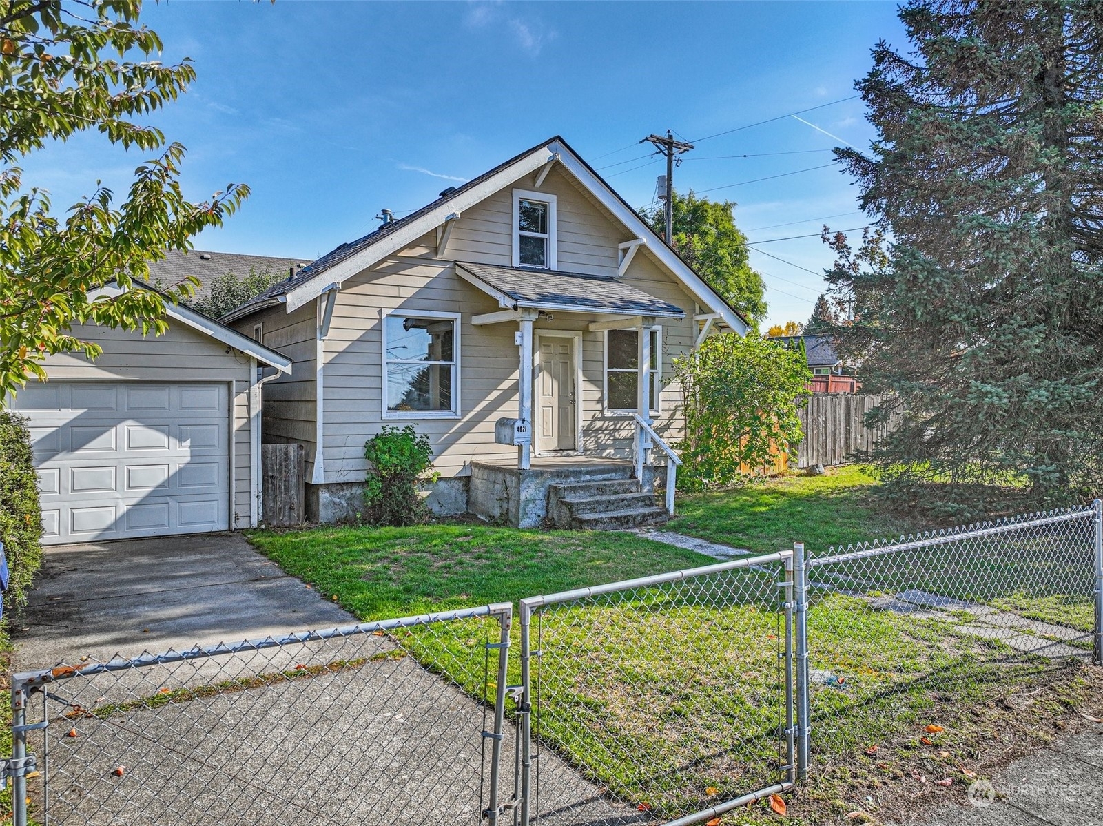 Property Photo:  4021 S Sheridan Avenue  WA 98418 