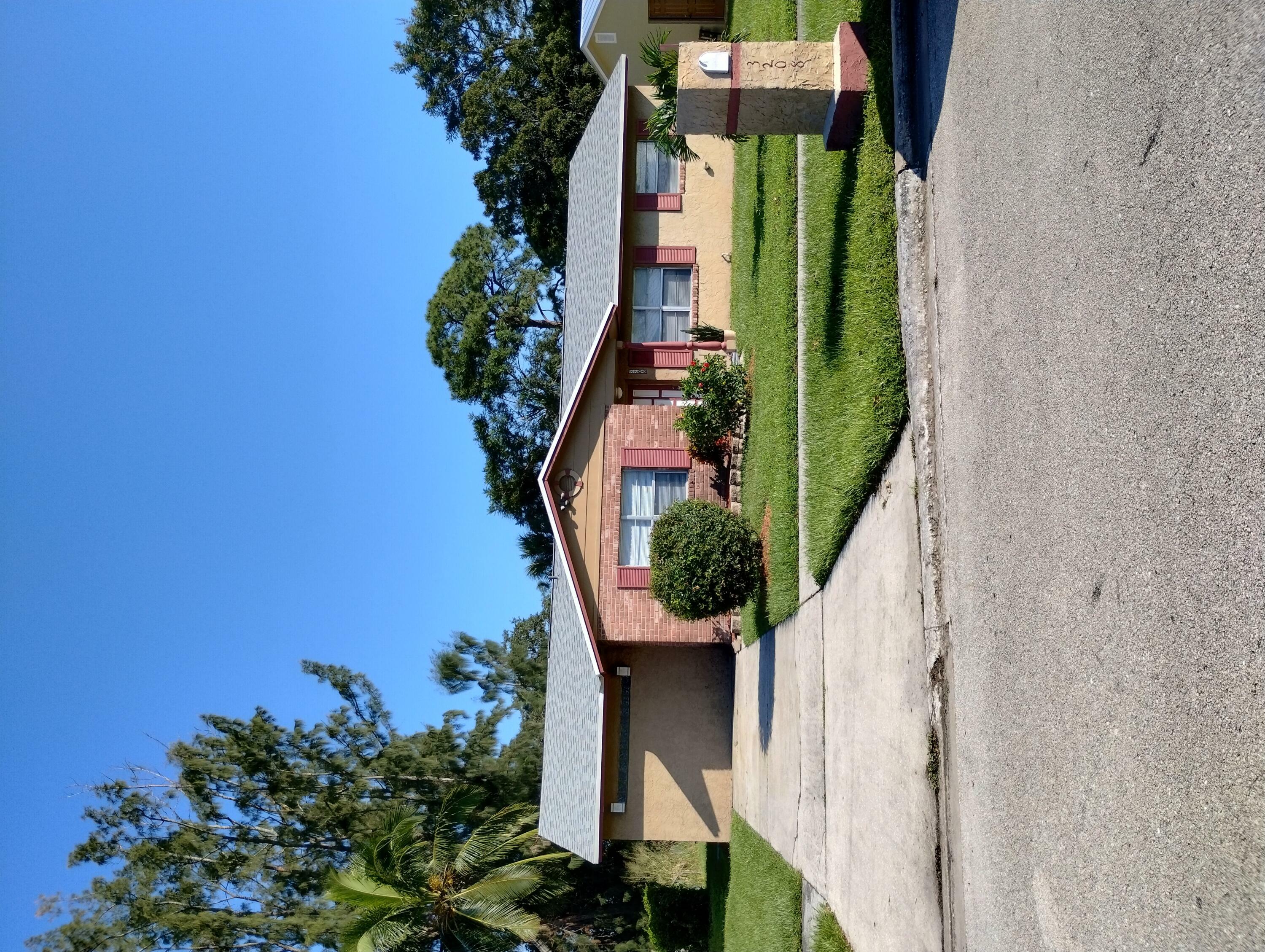 Property Photo:  3208 S Hibiscus Avenue  FL 34947 