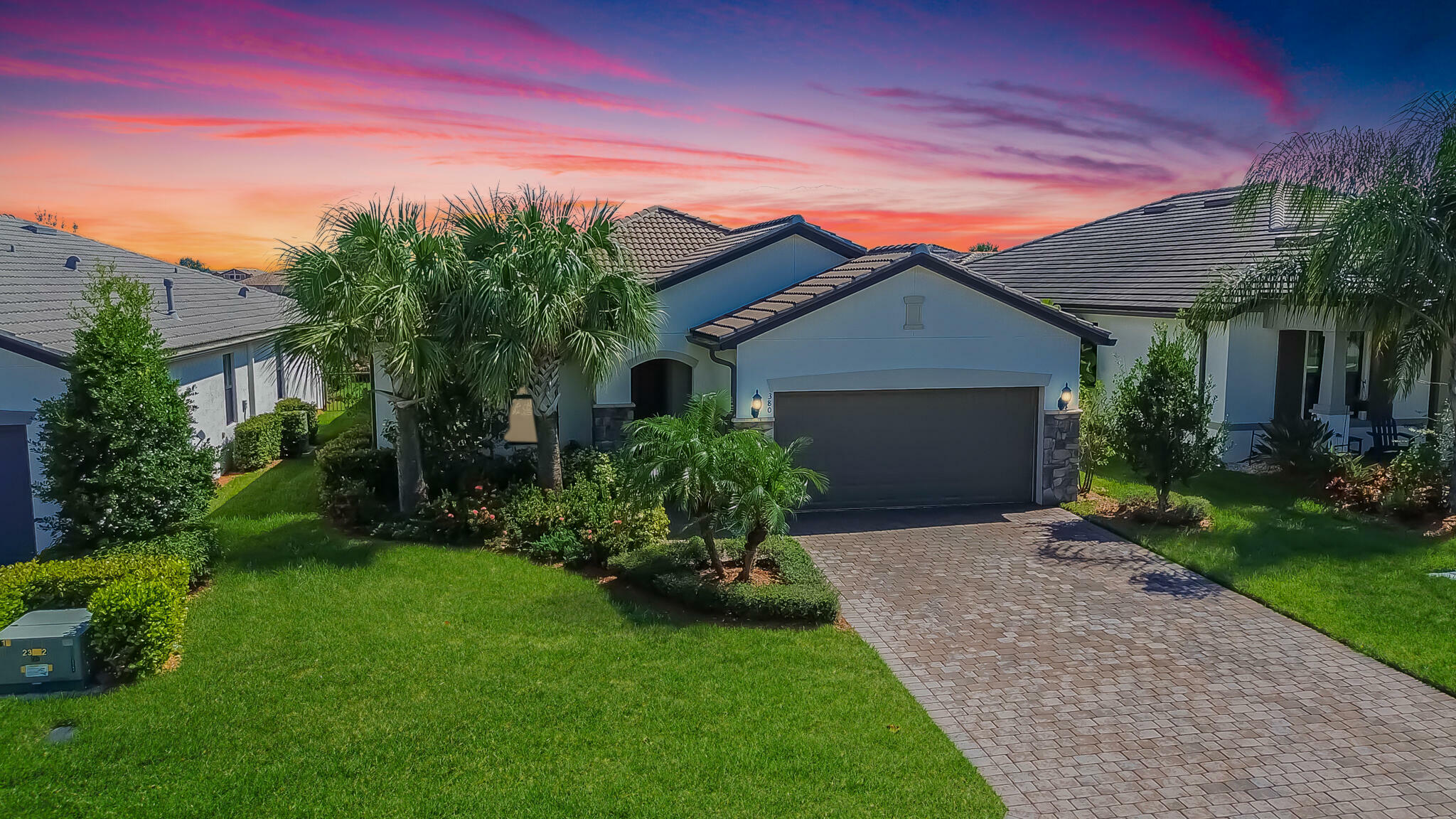 Property Photo:  380 SE Courances Drive  FL 34984 