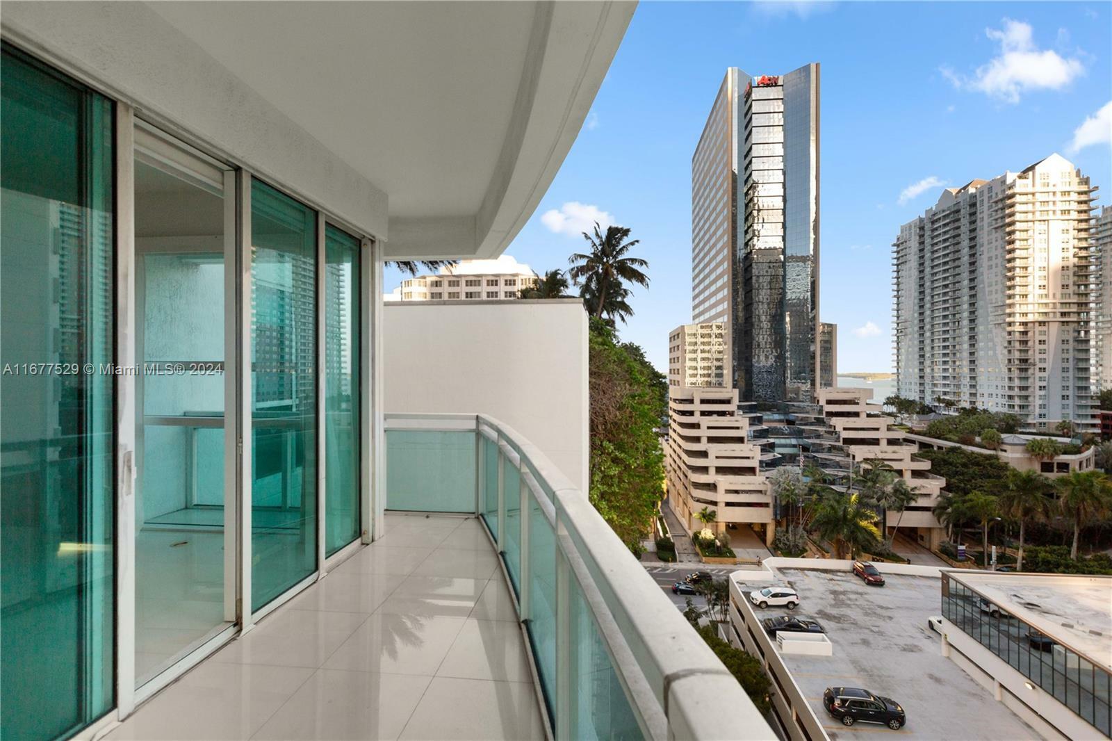 Property Photo:  951 Brickell Ave 1010  FL 33131 