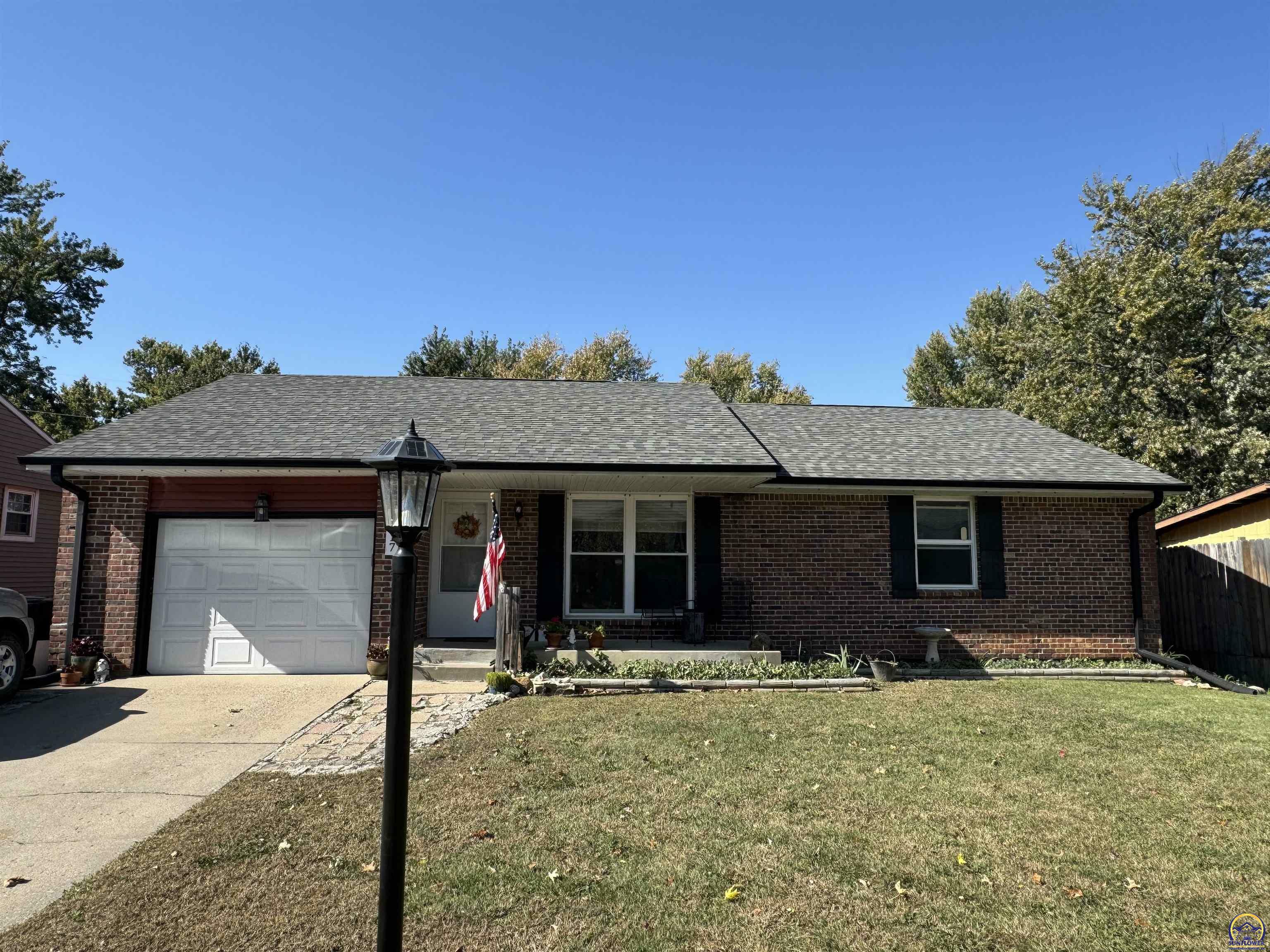 Property Photo:  3117 SW Grand Ct  KS 66614 