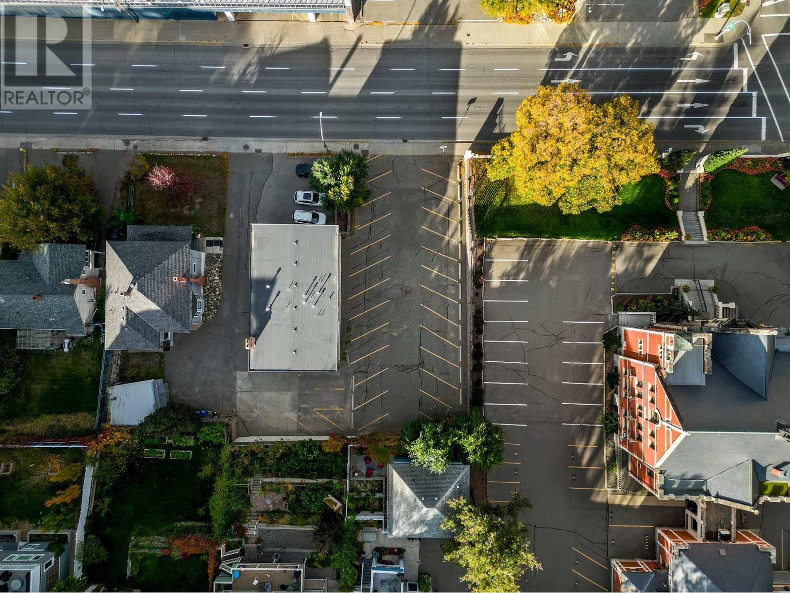 Photo de la propriété:  27 Seymour Street W  BC  