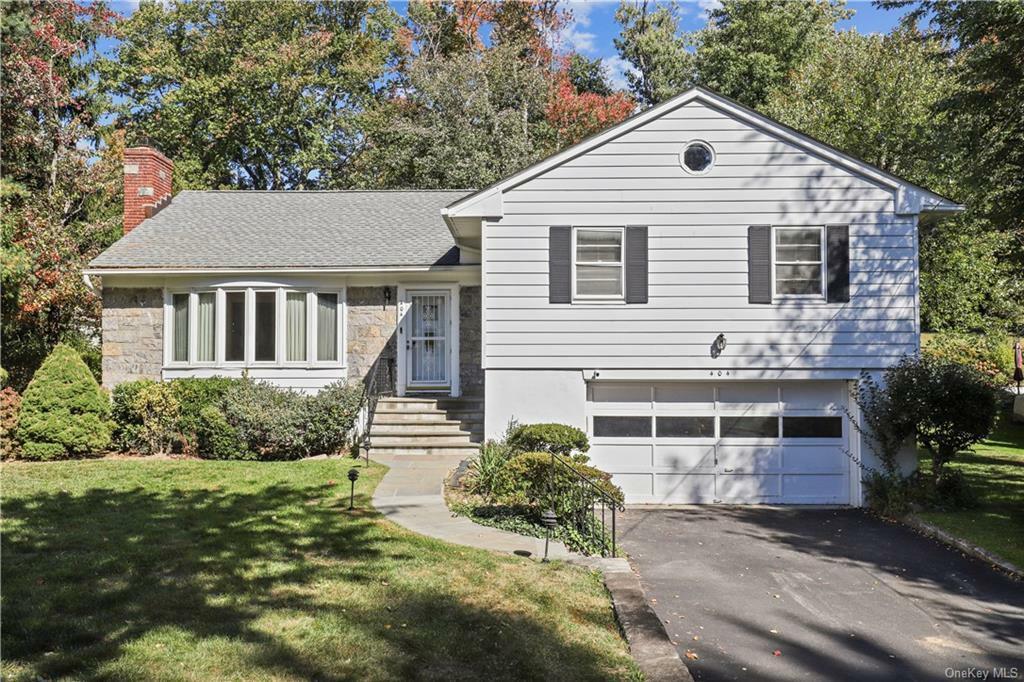 Property Photo:  404 Ardsley Road  NY 10583 