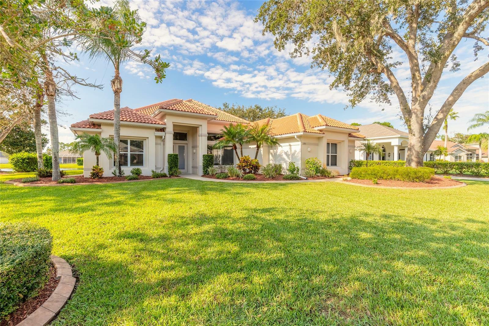 Property Photo:  2711 Winterford Drive  FL 32128 