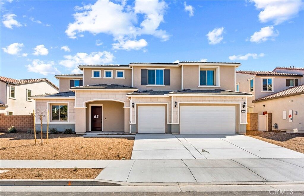 Property Photo:  17648 McDowell Valley Drive  CA 92503 