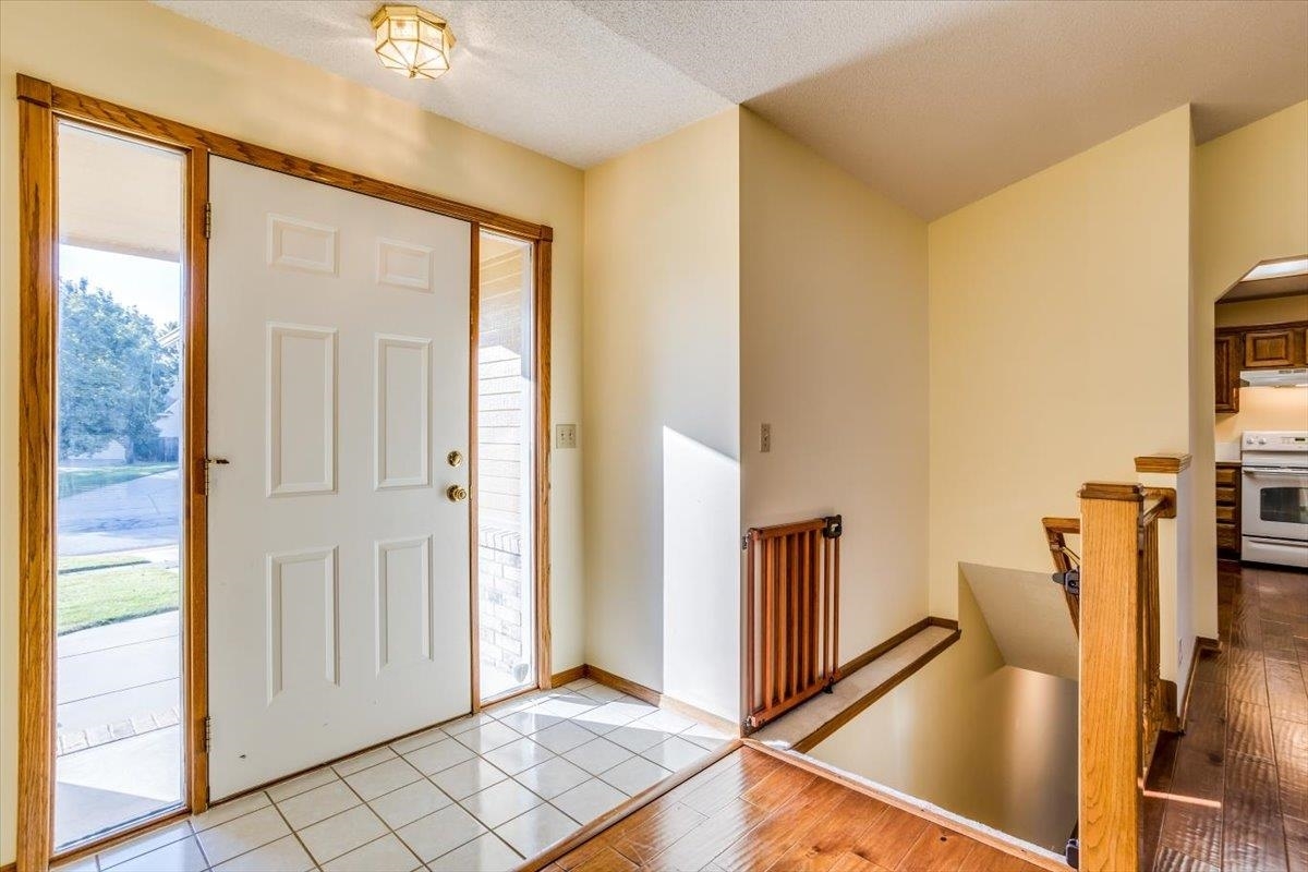 Property Photo:  10502 W Hayden St  KS 67209 