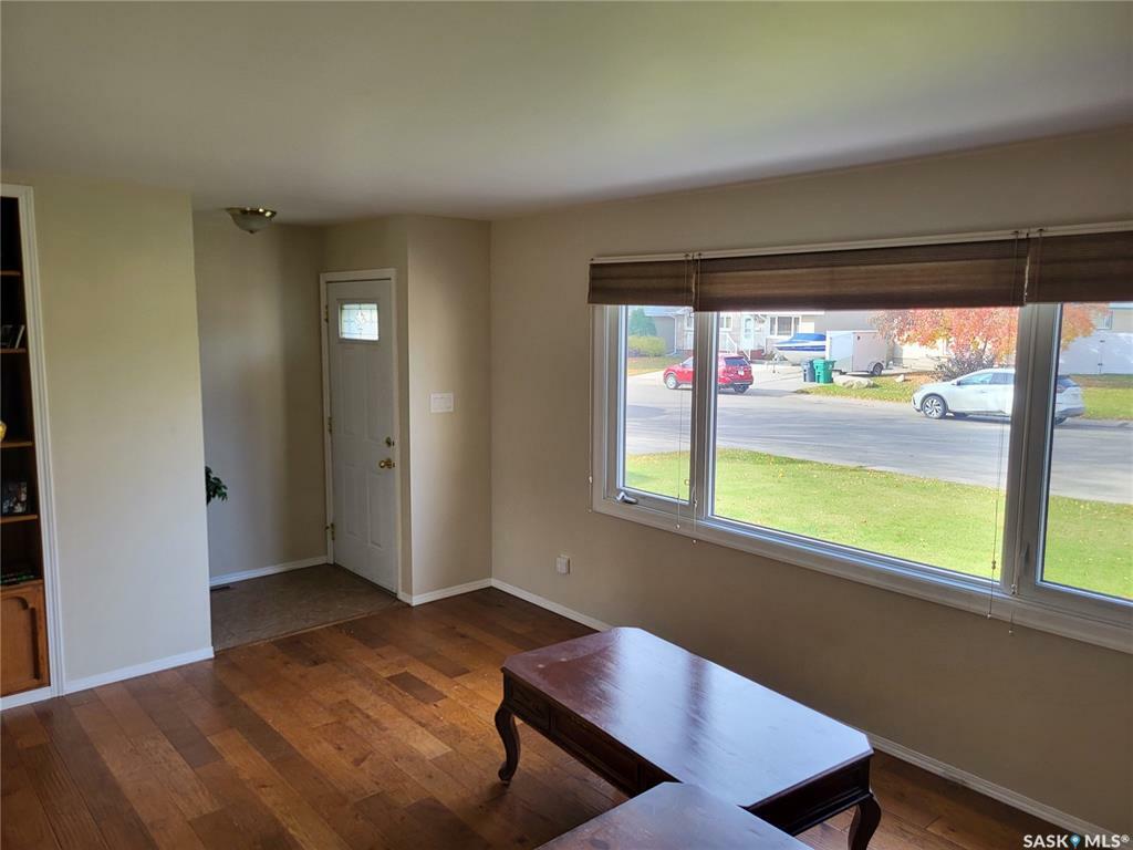 Property Photo:  41 Klaehn Crescent  SK S7L 4G4 