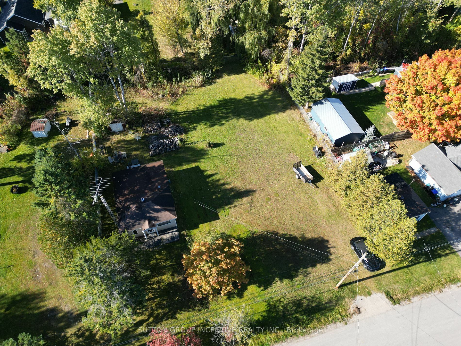 Photo de la propriété:  136-140 Limestone Rd  ON L0K 1R0 