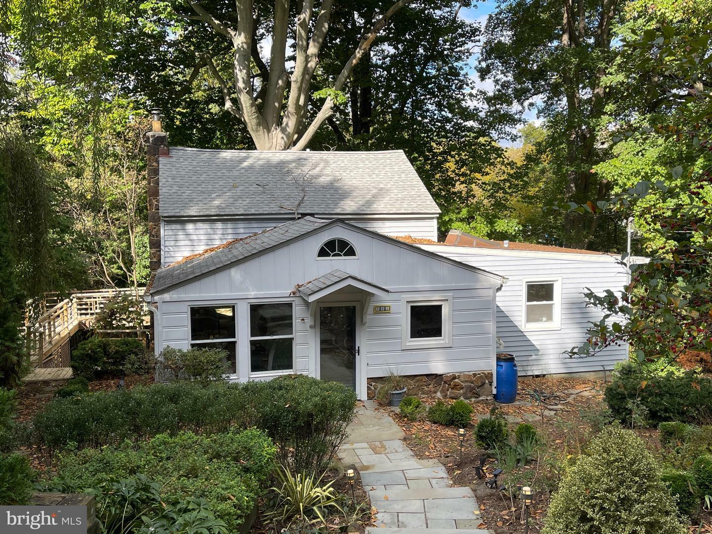 Property Photo:  702 Miller Road  MD 21401 