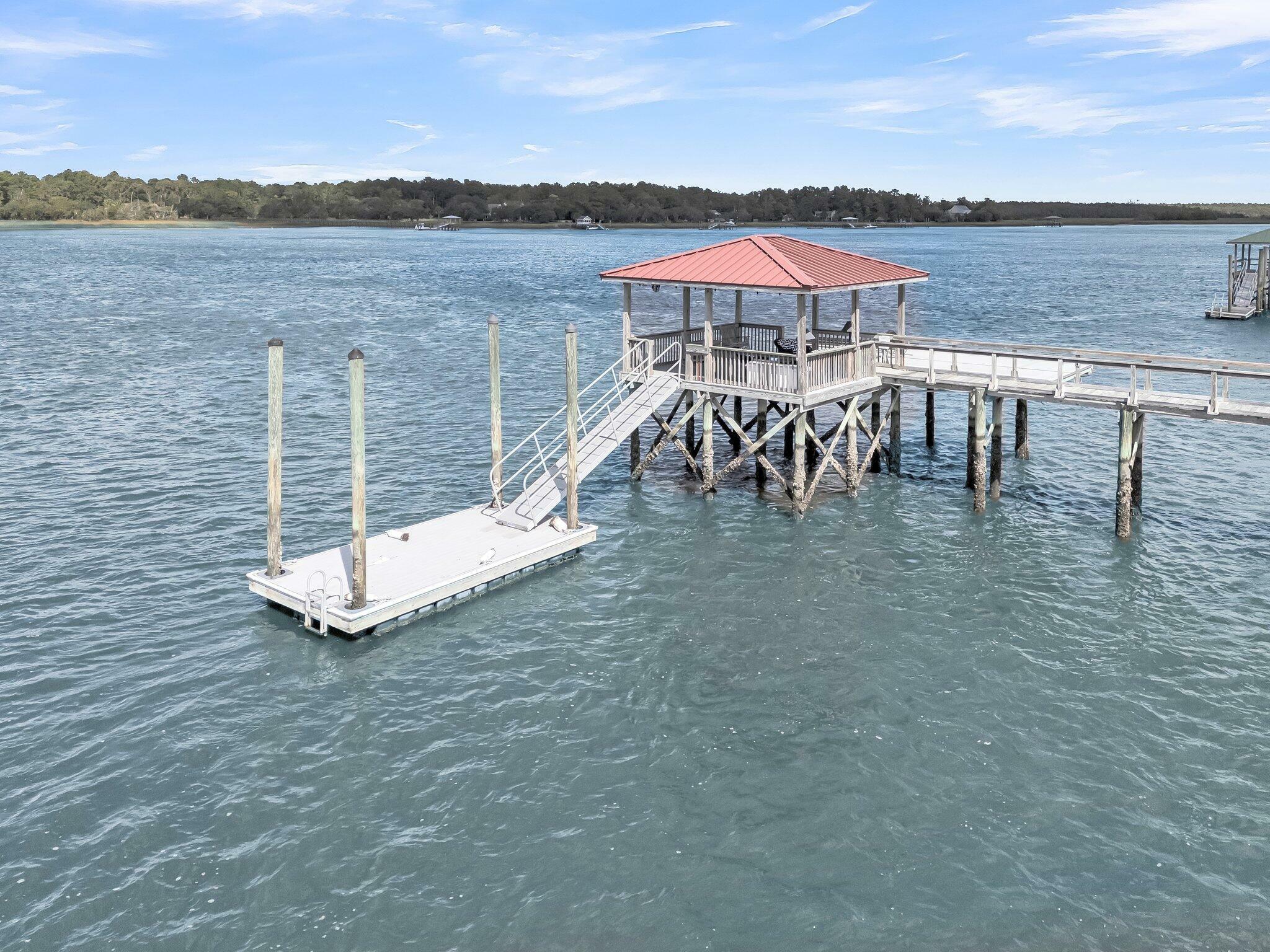 Property Photo: 1913 Mooring Line Way SC 29466