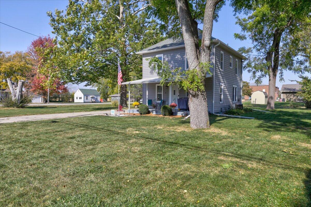 Property Photo:  615 Long Street  IA 50231 