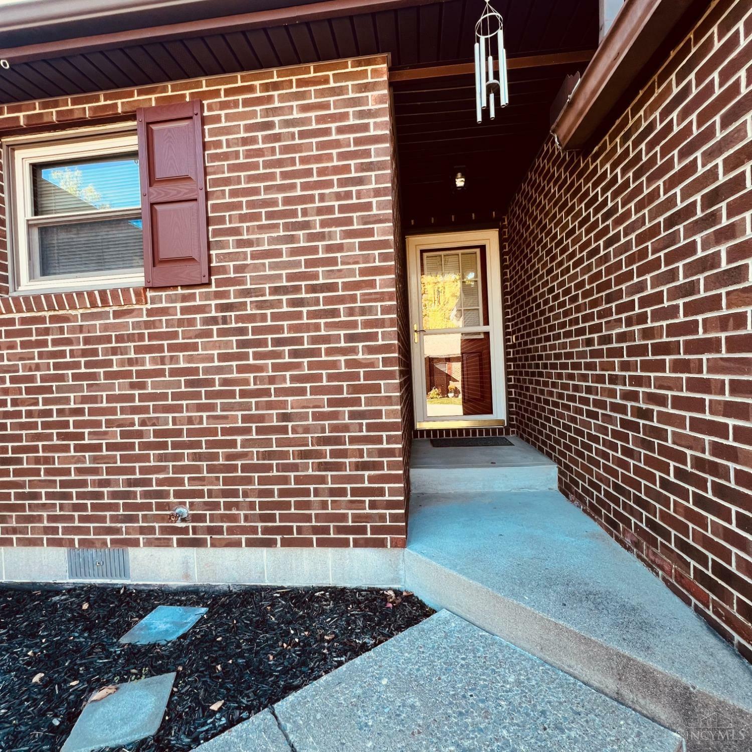 Property Photo:  118 Springlake Avenue  OH 45133 