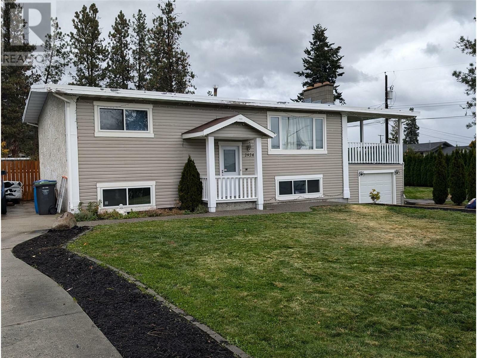 Property Photo:  2924 Gorman Road  BC V4T 1H4 