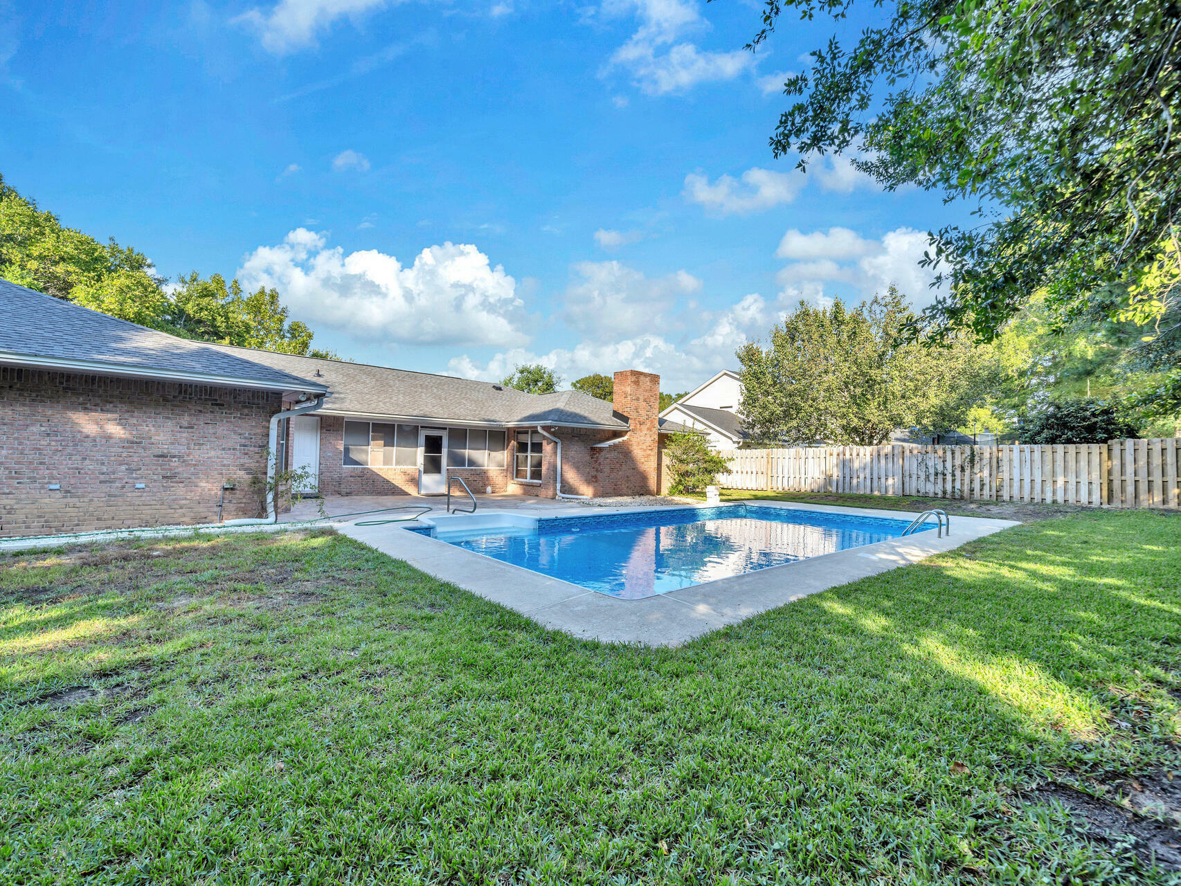 Property Photo:  327 Ruckel Drive  FL 32578 