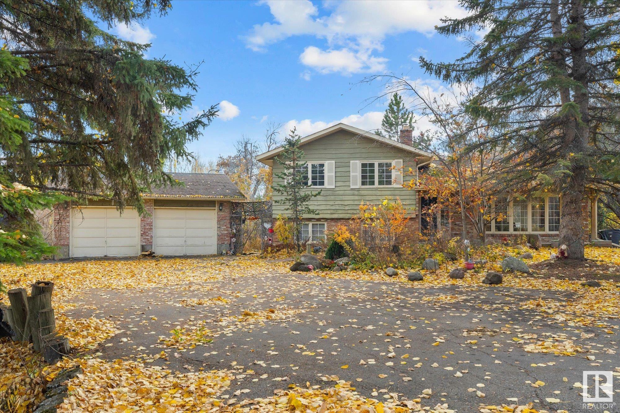 Property Photo:  53313 Rge Road 280 217  AB T7X 3V7 