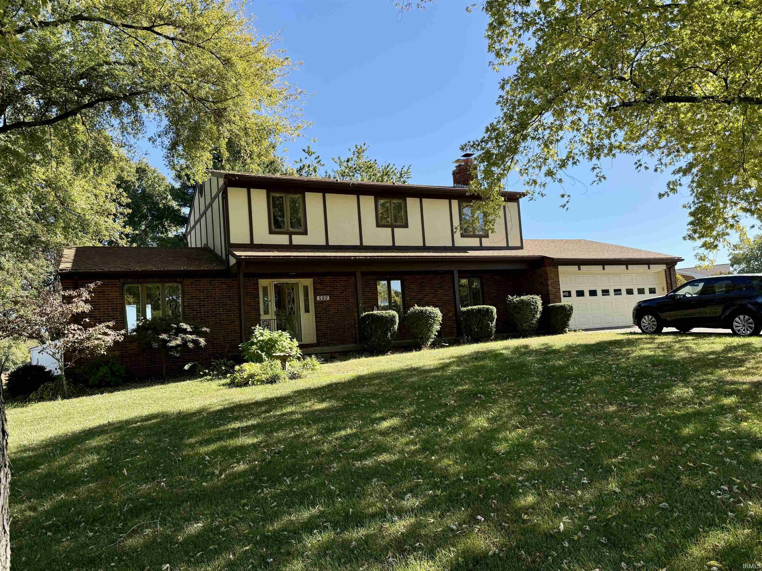 Property Photo:  592 S Concord Drive  IN 47670-9325 