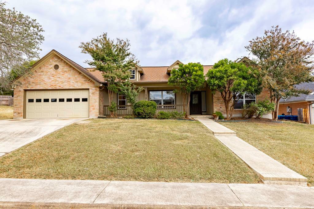 Property Photo:  610 Oak Valley Dr  TX 78028 