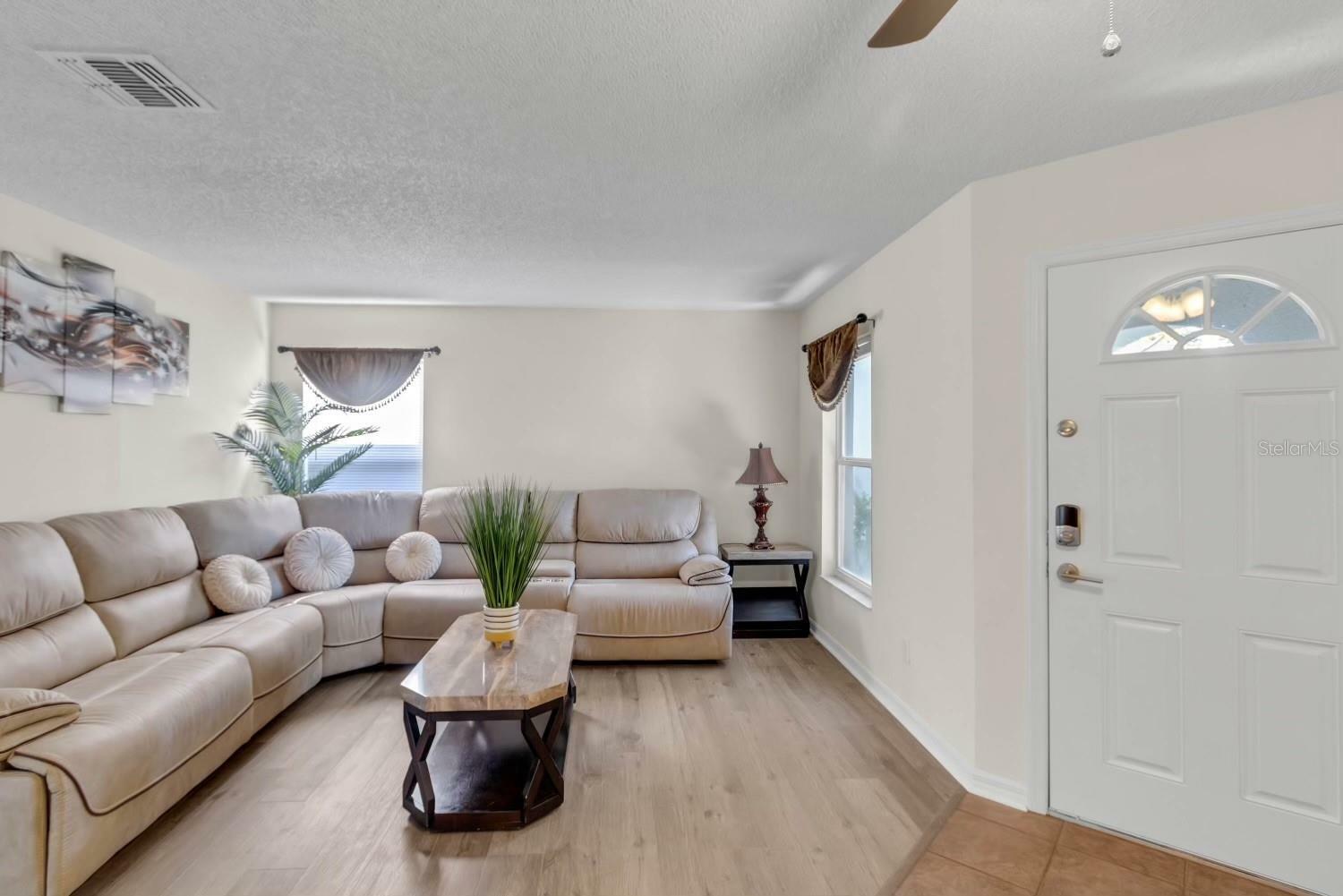 Property Photo:  550 Rena Drive  FL 33897 