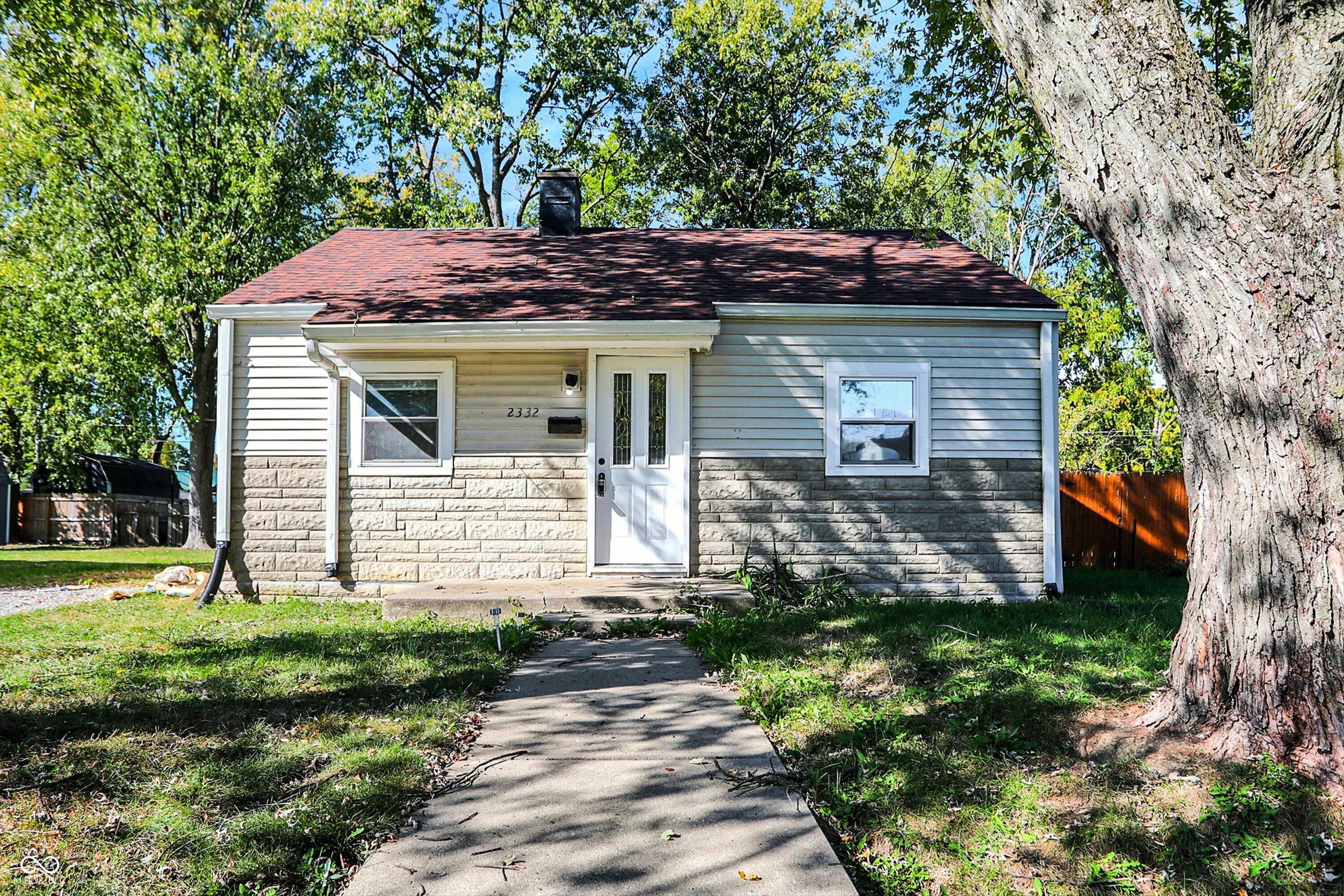 Property Photo:  2332 Saint Paul Street  IN 46203 