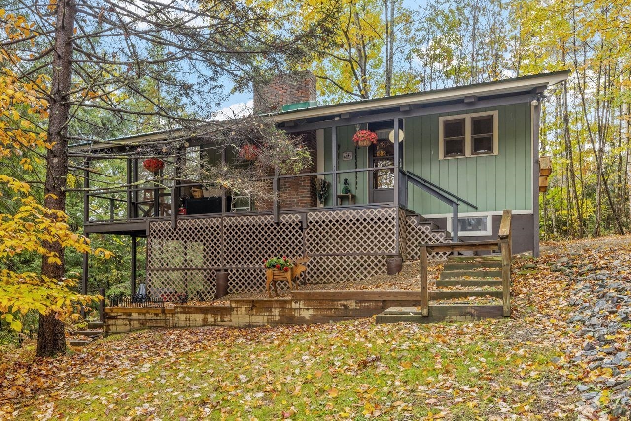 Property Photo:  207 Lakeside Drive  NH 03785 