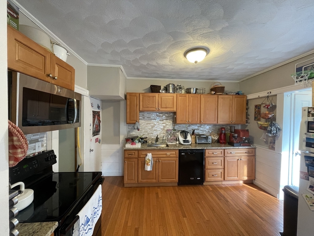 Property Photo:  12 Thayer 12  MA 02478 