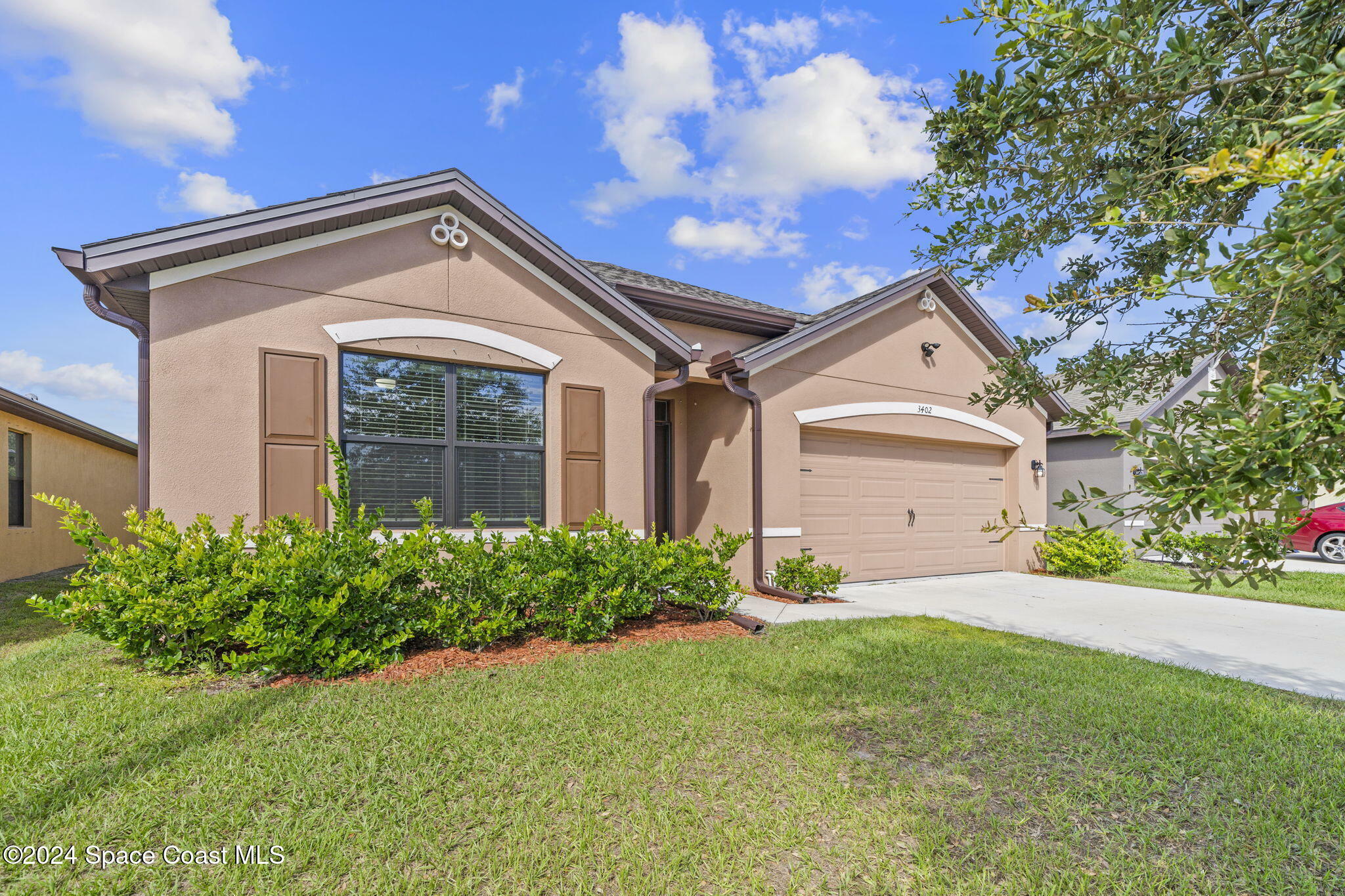 Property Photo:  3402 Indian River Parkway  FL 32754 