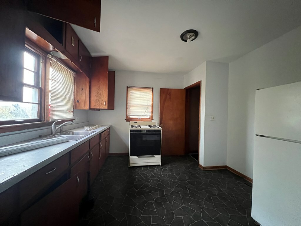 Property Photo:  504 North 8th Street  IA 50501 