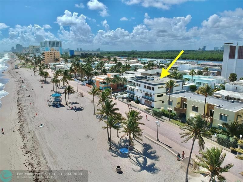 Property Photo:  2203 N Surf Rd Ph 2  FL 33019 