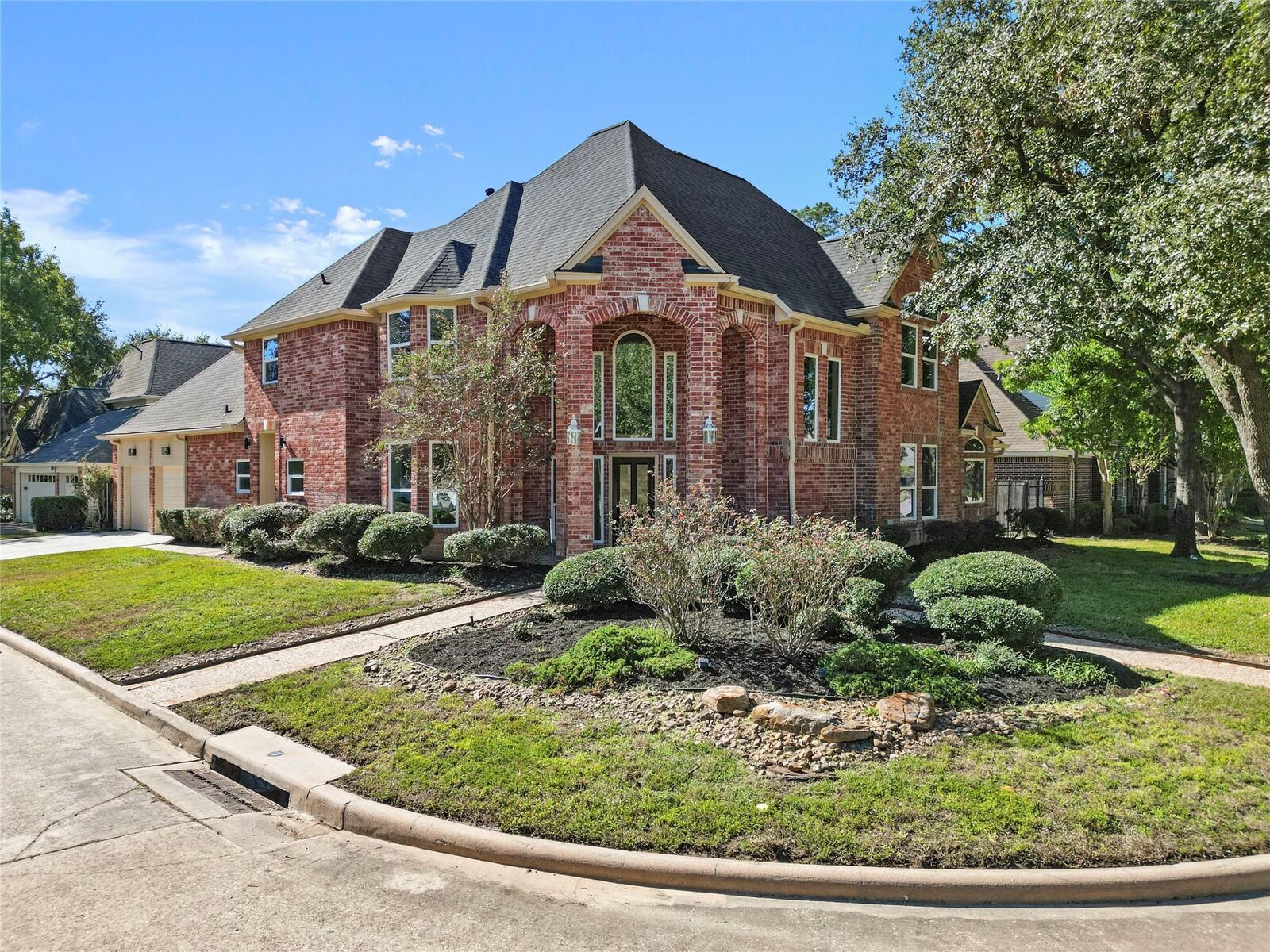 Property Photo: 8223 Kimstone Lane TX 77379