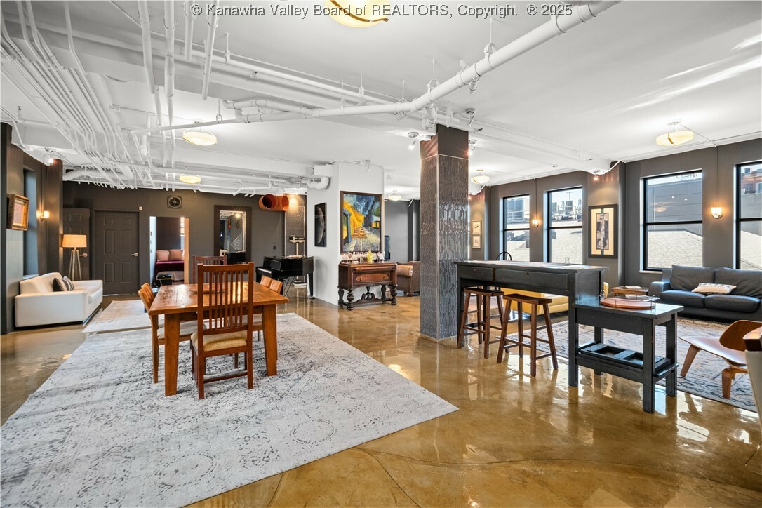Property Photo: 109 Capitol Street 400 WV 25301