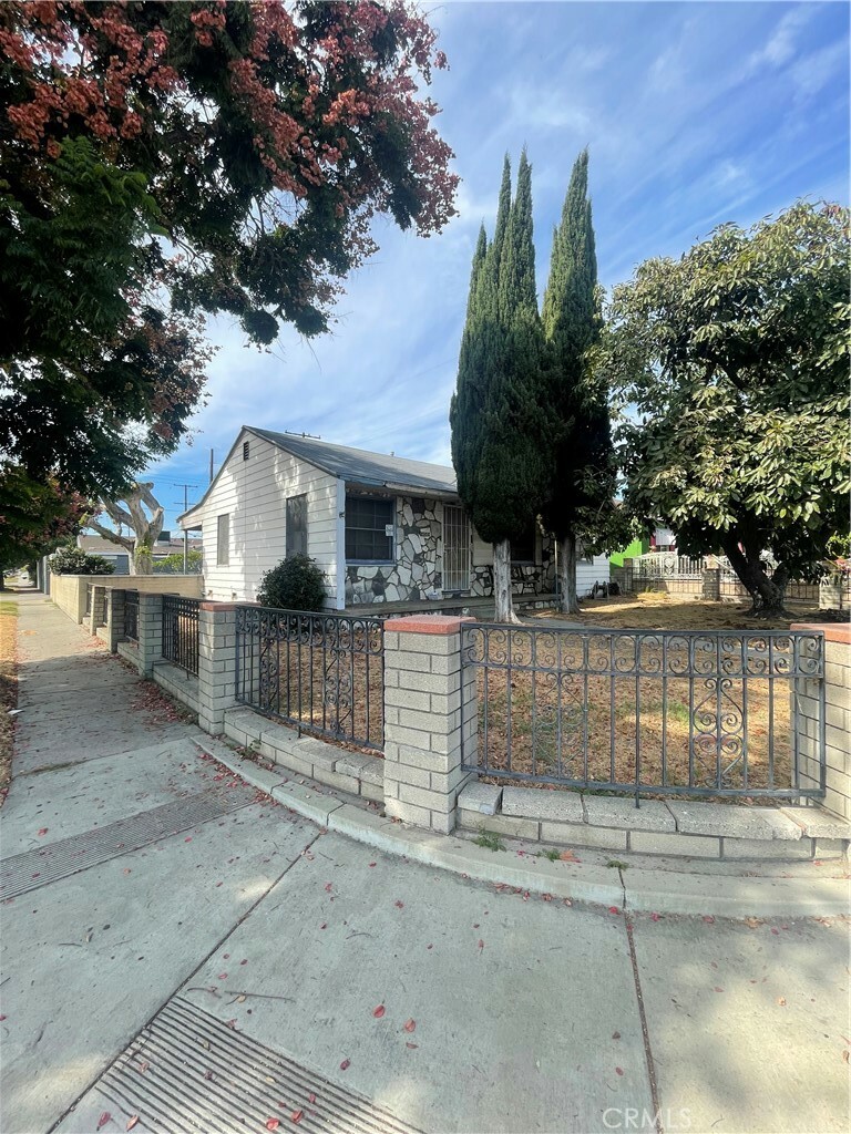 Property Photo:  14049 Studebaker Rd  CA 90650 